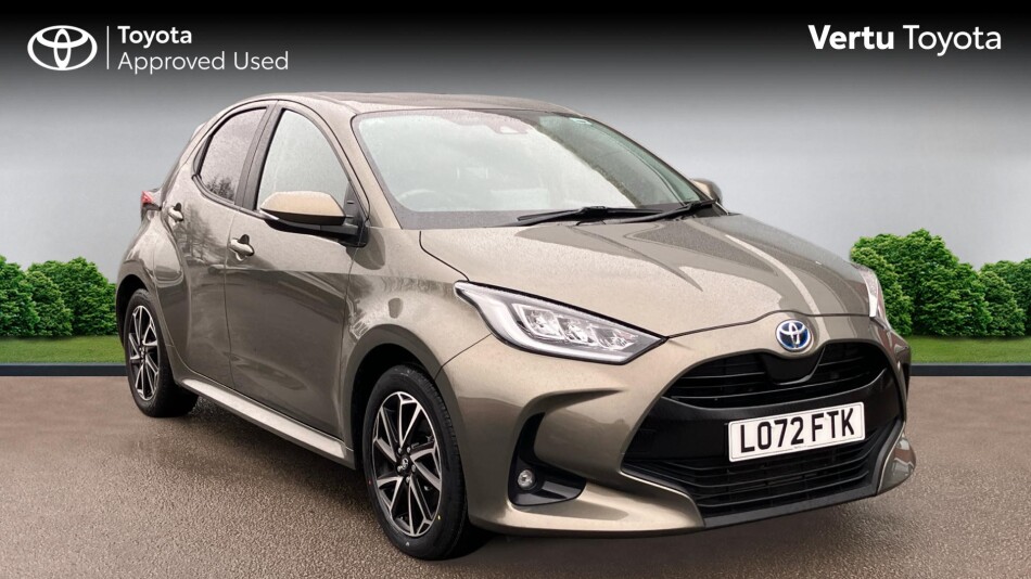 Toyota Yaris 1.5 Hybrid Design 5dr CVT Hybrid Hatchback